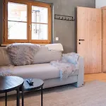 Haus Luisa By Emju * 查贡斯