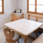 Haus Luisa By Emju * 查贡斯