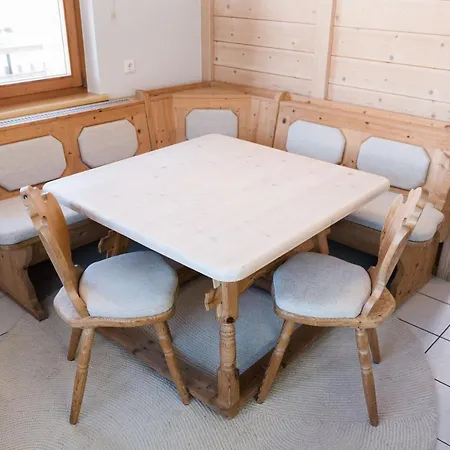 Haus Luisa By Emju *