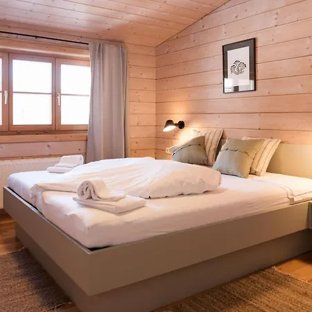 Haus Luisa By Emju Daire *