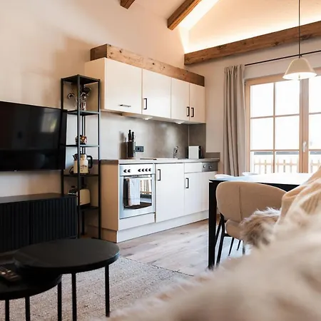 Appartement Haus Luisa By Pferd Auf Wolke *